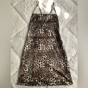 Women’s Garage Satin Cheetah 🐆 Print Lace Up Back Bodycon Dress